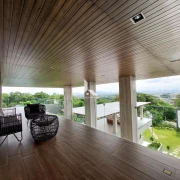 Luxurious Ultra Modern Home with Unobstructed View in Valley Golf Antipolo