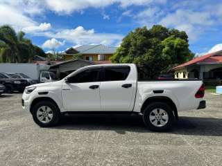 Toyota Hilux G 2020 Facelifted to GR Auto