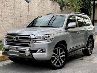 Toyota Land Cruiser VX Premium 2018 Auto