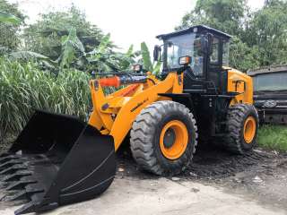 LONKING WHEEL LOADER 2.5 CBM-