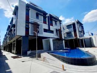 QC 3 BR Townhouse for sale near S&R Congressional and Munoz LRT Station