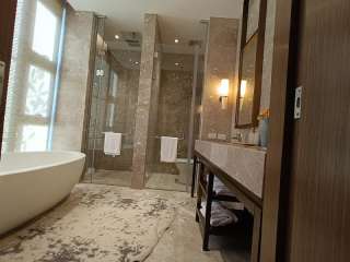 3BR VILLA MACTAN CEBU Stunning beaches