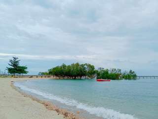 BEACH HOUSE INSIDE VILLAGE DANAO CEBU ADUNA