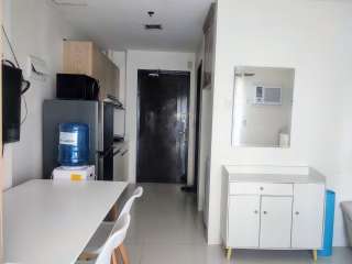 Condo For Rent in Bamboo Bay Mandaue Cebu