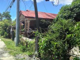 Bungalow style house for sale