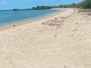 BEACH PROPERTY IN QUEZON