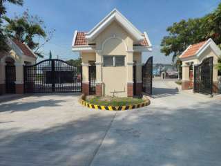 Lot for sale in Glory Heights Pampanga  with terms and discount