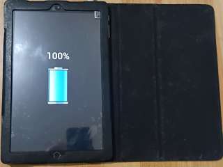 PC TABLET ANDROID TABLET AND CHARGER AND FREE SCREEN PROTECTOR 510gb