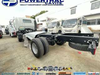 HOMAN CAB AND CHASSIS 17 FEET