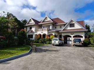 Experience Luxury Living: Your Fully Furnished Mansion Awaits in Amadeo, Just a Breeze Away from Tagaytay