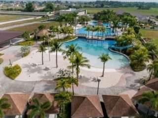 Beautiful Spacious Furnished House at Antel Grand Village near Mall of Asia