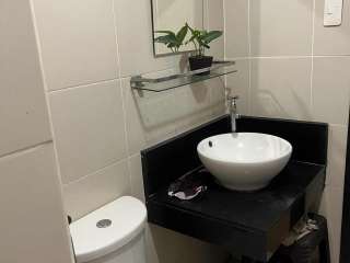 1 BR Semi-Furnished Condo Unit For Rent in The Rochester, Pasig