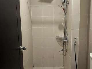 1 BR Semi-Furnished Condo Unit For Rent in The Rochester, Pasig