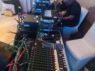 For Rental Projector and LED TV Monitor