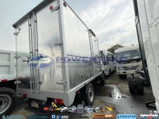 SINOTRUK HOMAN H3 CLOSED VAN 14 FEET