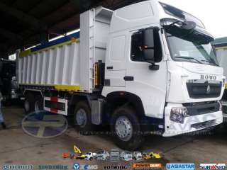 SINOTRUK HOWO A7 12W DUMPTRUCK 30CBM