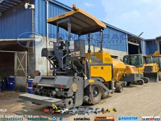 XCMG RP453L ASPHALT PAVER- 4.5 MTRS,