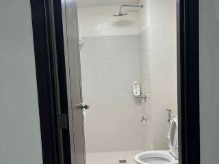 2 BR Semi-Furnished Condo Unit For Rent in The Rochester, Pasig